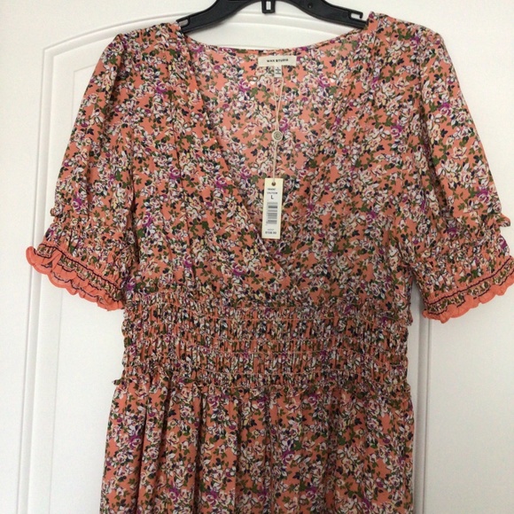 Max Studio Peach Floral Maxi Dress with Shirred Waist and Sleeves - Picture 2 of 6